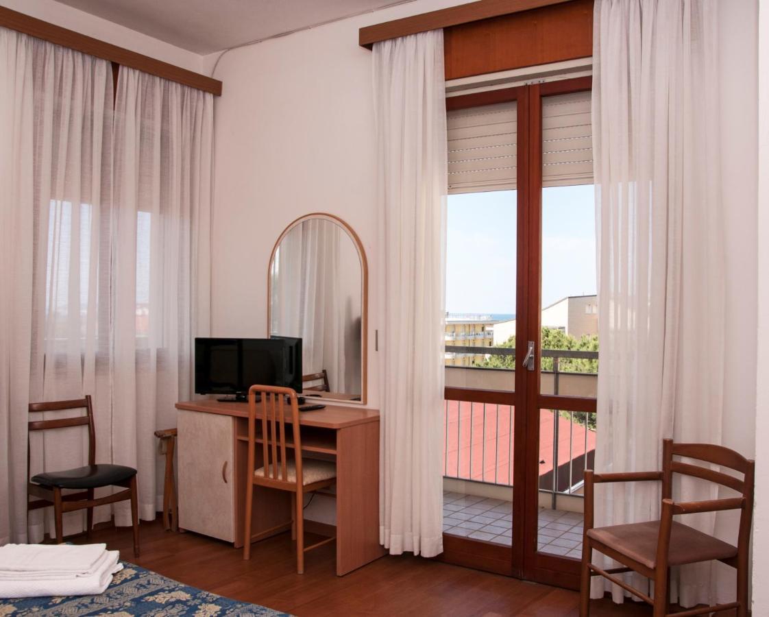 Hotel Rugantino Cesenatico Exteriér fotografie