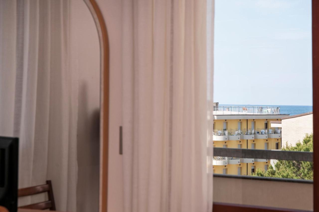 Hotel Rugantino Cesenatico Exteriér fotografie